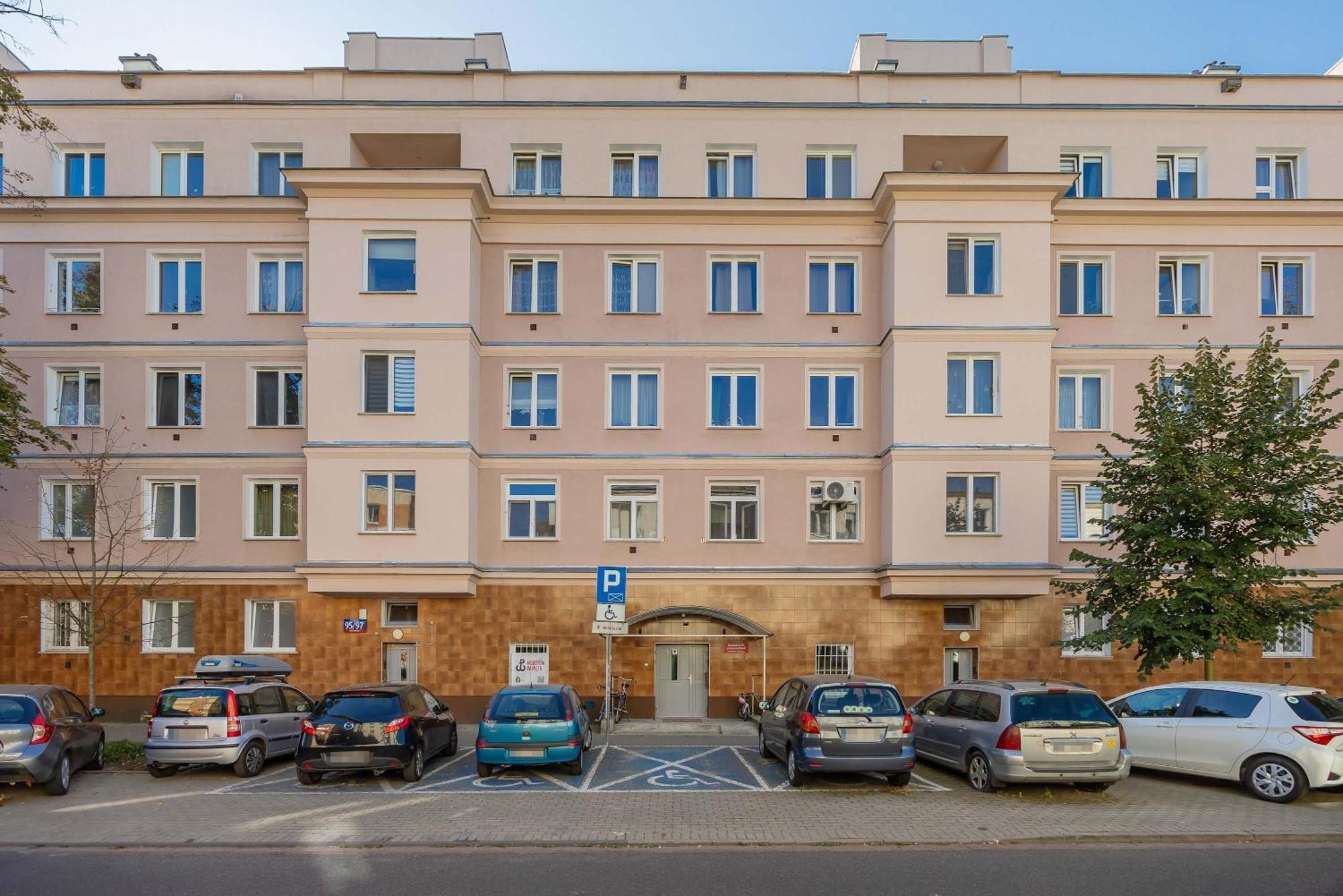 Exceptional For 4 People By Renters Warschau