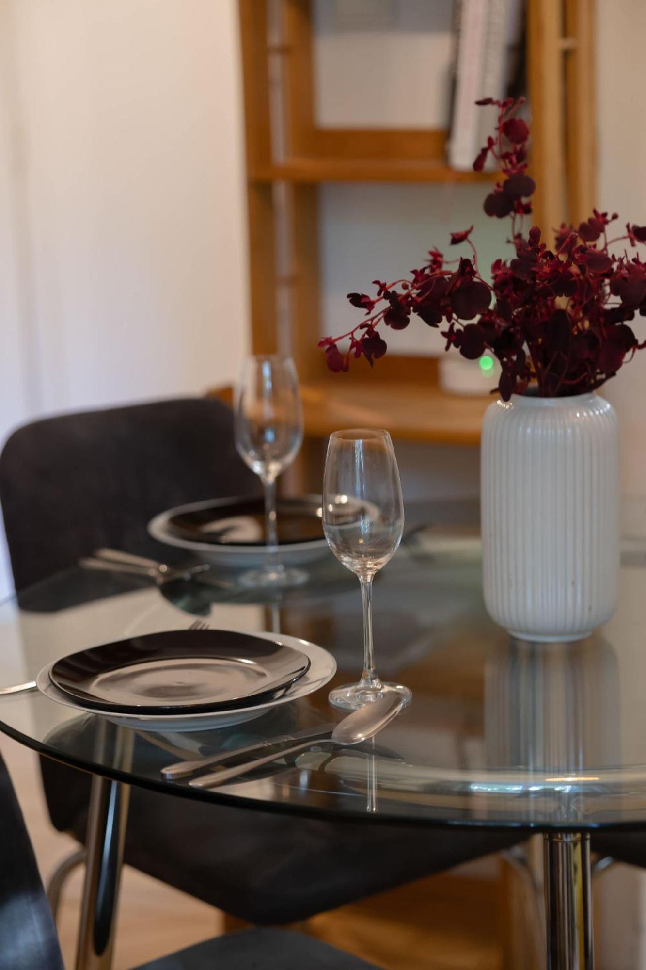 Exceptional For 4 People By Renters Leilighet